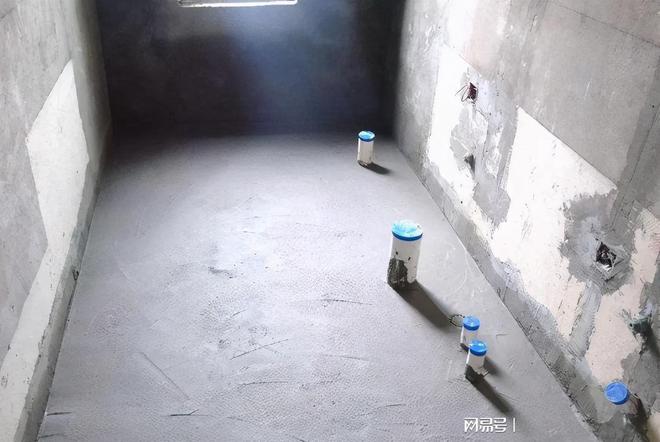 卫生间防水这样做才正确 庆幸装修前看到了(图1)