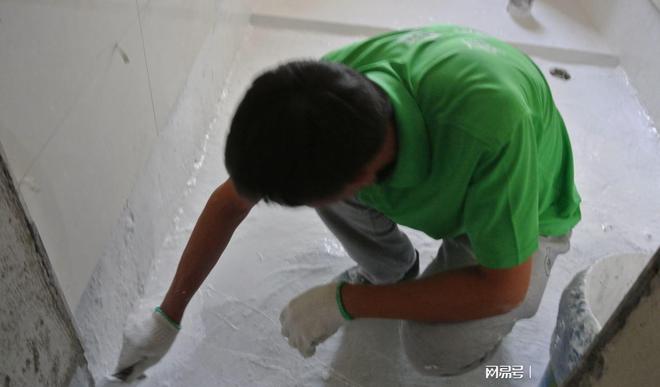 卫生间防水这样做才正确 庆幸装修前看到了(图8)