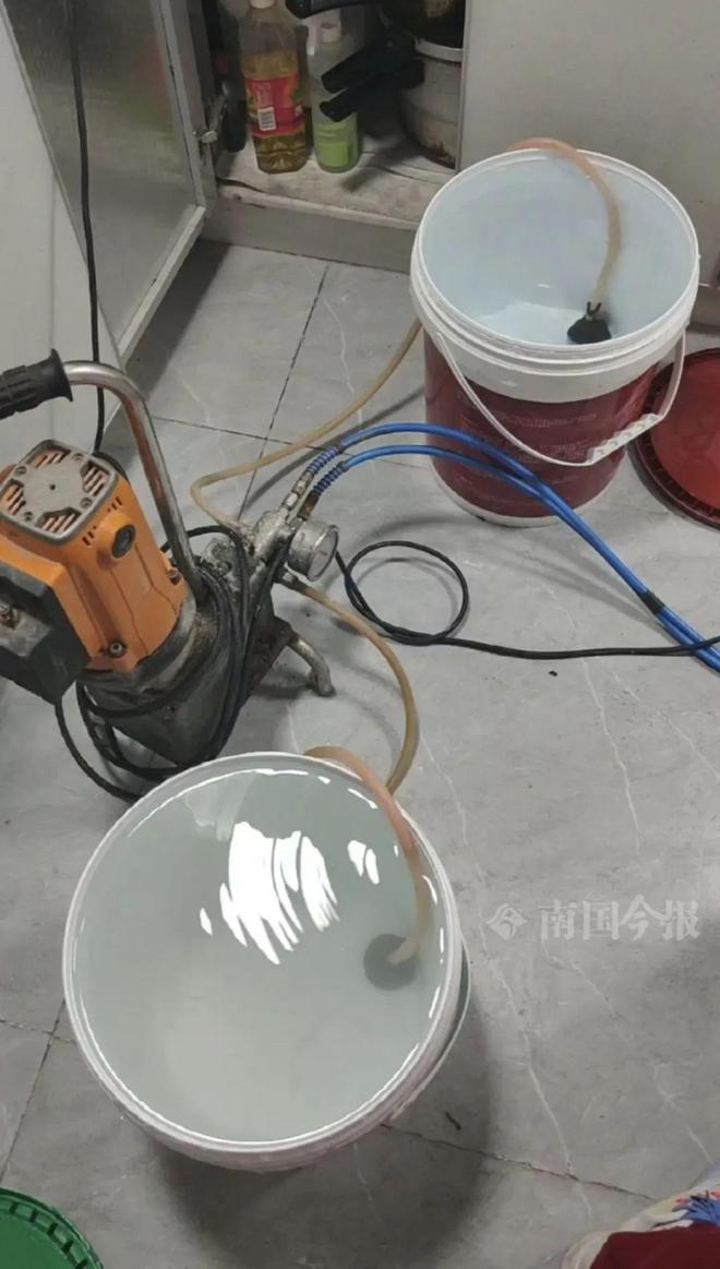 防不胜防啊！房屋补漏套路深记者探访揭开“内幕”→(图3)
